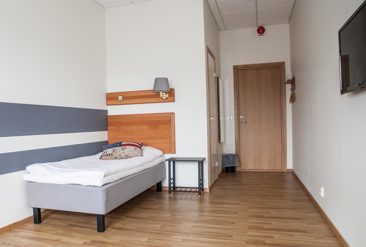 Trestads Restaurang Hotell&Pensionat Vänersborg Zewnętrze zdjęcie