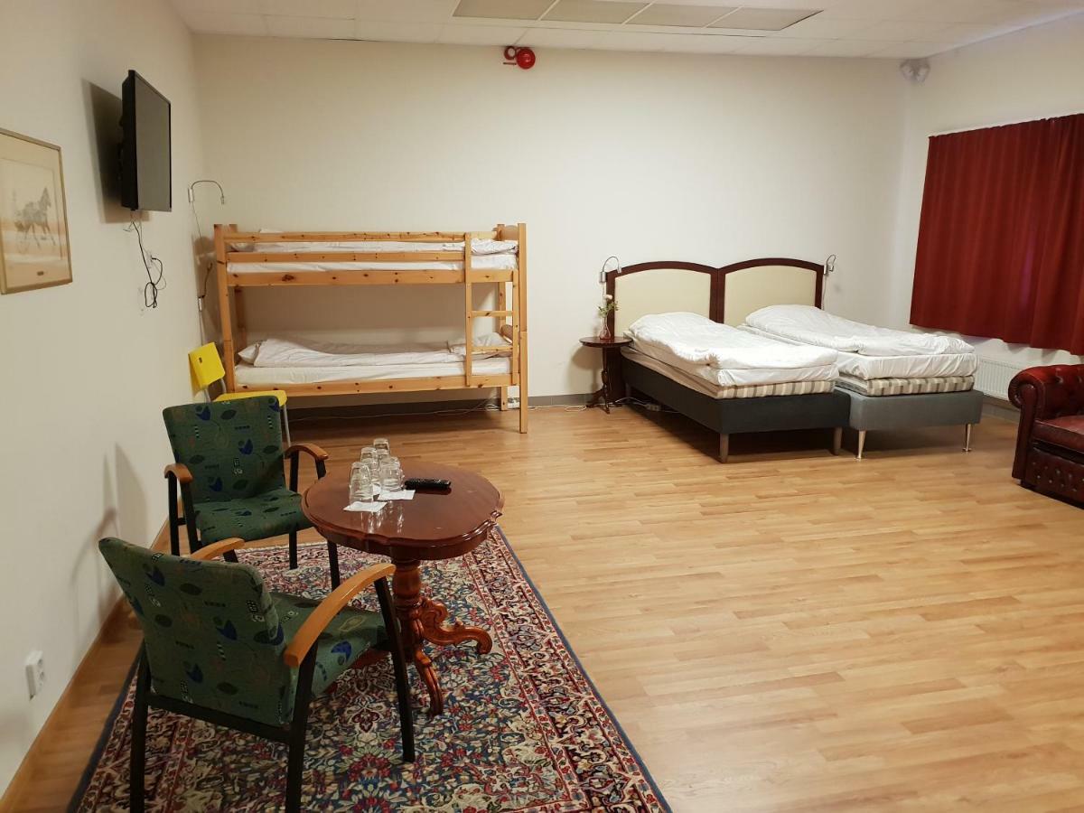 Trestads Restaurang Hotell&Pensionat Vänersborg Zewnętrze zdjęcie