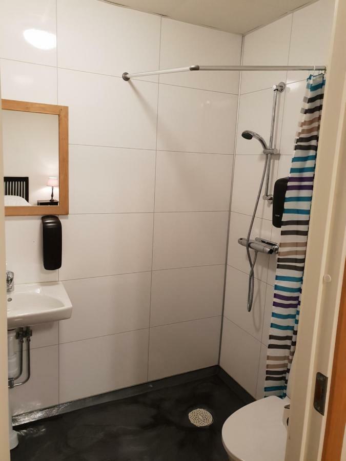 Trestads Restaurang Hotell&Pensionat Vänersborg Zewnętrze zdjęcie